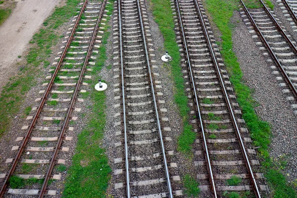 Järnväg Den Översta Vyn Rälsen Ledande Parallella Stålskenor Med Regelbundna — Stockfoto