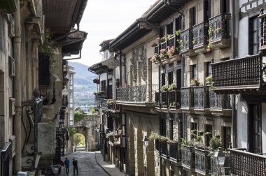 Hondarribia için giriş