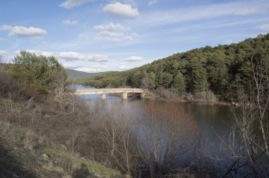 Nehir Douro üzerinde köprü