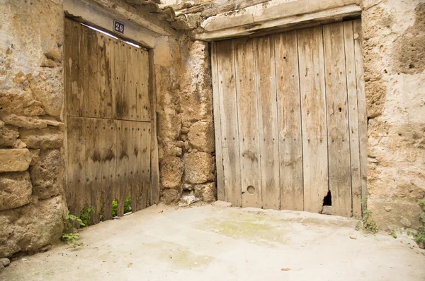 Puertas en Teruel — Foto de Stock