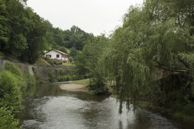 River saint jean pied de port