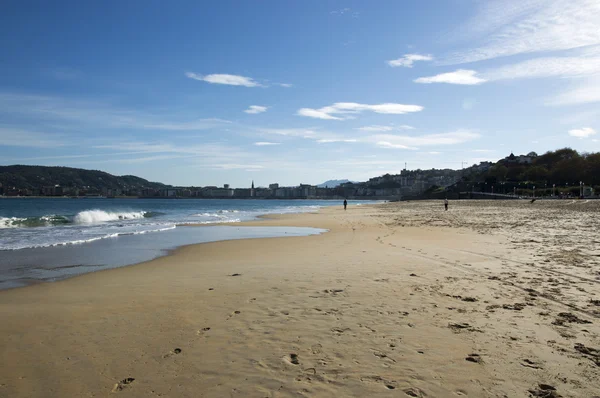 San Sebastian dalla spiaggia di Concha — Foto Stock