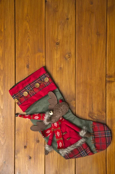 Noel çizme bir geyik ve bir süsleme ile