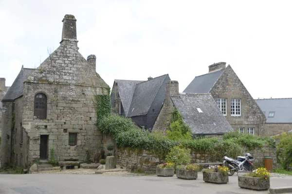 Locronan