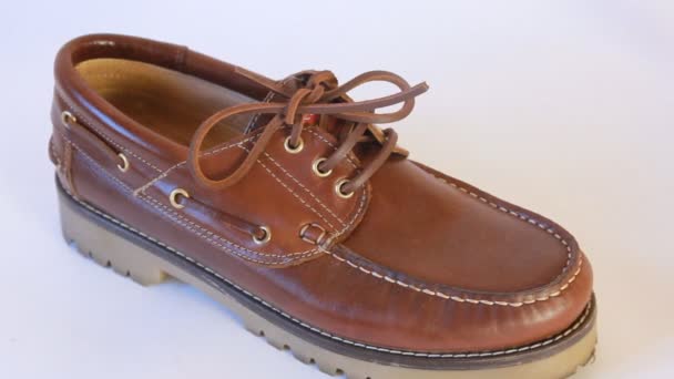 Belles chaussures pour hommes — Video