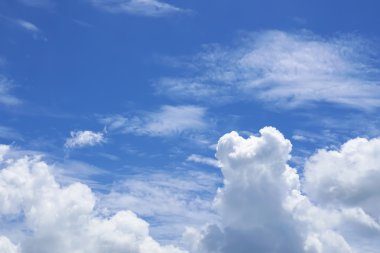 güzel gökyüzü bulutlar