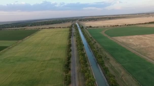 Vol aérien dans la région d'Almaty — Video