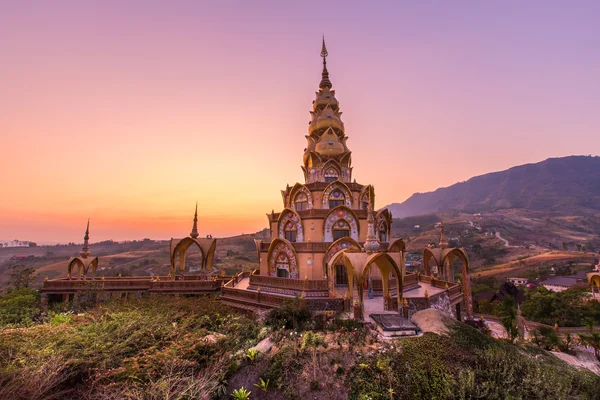 Wat phasornkaew Tempel — Stockfoto