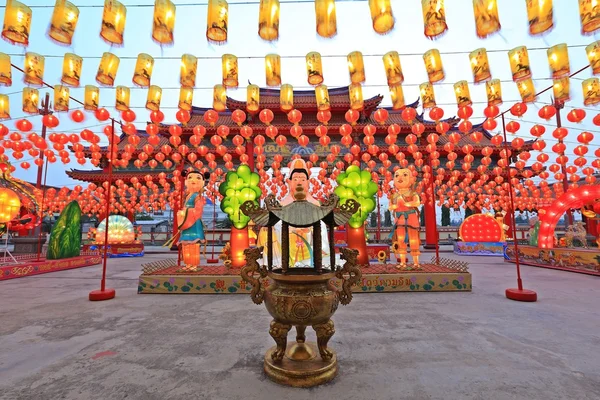 Santuario de Yaowarat en el barrio chino de la capital tailandesa — Foto de Stock