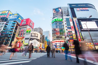 shinjuku içinde sokak hayatı