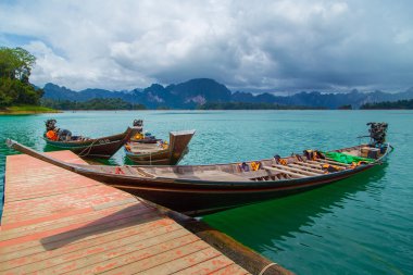Ratchaprapha Barajı Surat Thani il