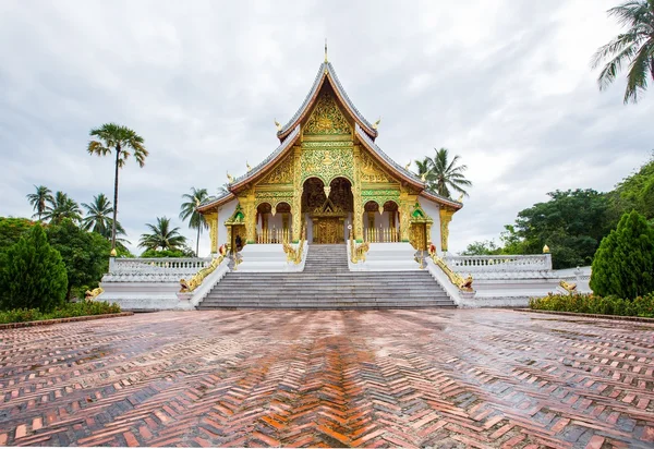 Tempel in luang prabang königlichen Palast Museum — Stockfoto