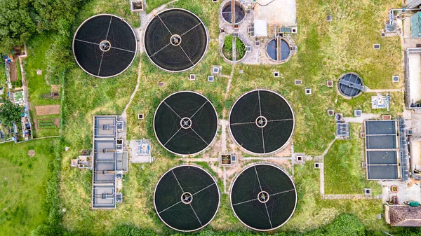 水処理場の空中ビュー West Sussex — ストック写真
