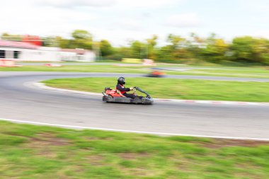 kartings yarışı. Karting. Otomobil yarışları.