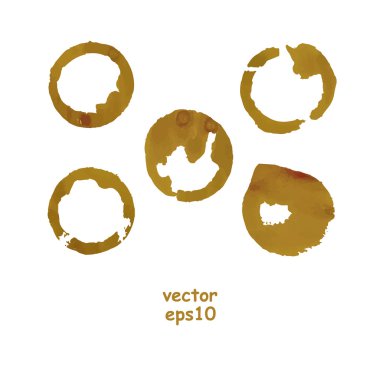 kahve fincan beyaz arka plan üzerinde leke bırakır.