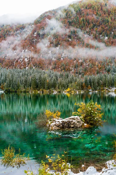 Scenic View Snowy Lake Fusine Italy — Stock Photo, Image