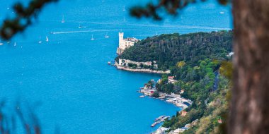 İtalya, Trieste Körfezi 'ndeki Barcolana yat yarışı. 