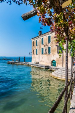 Punta San Viglio, İtalya 'da Garda Gölü 