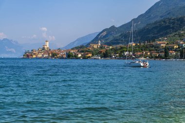 Punta San Viglio, İtalya 'da Garda Gölü 