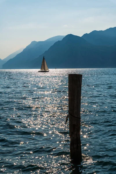 Punta San Viglio Talya Garda Gölü — Stok fotoğraf