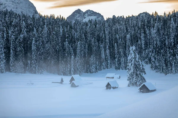 Después Nevada Las Últimas Luces Del Crepúsculo Sappada Magia Los —  Fotos de Stock