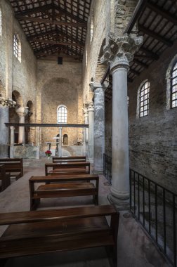 Güzel, ortaçağ eski kasabası, İtalya.