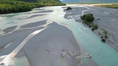 Manzara ile sarma Nehri'nin havadan görünümü