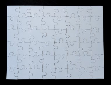 Siyah arka plan üzerine beyaz Jigsaw bulmaca tamamlandı