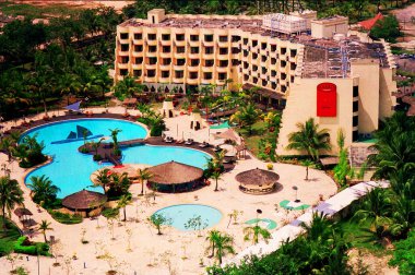 Batam 'da havuzlu bir otel.