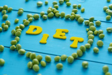 Sağlıklı beslenme için taze bezelye.