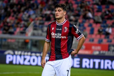 İtalyan futbolu Serie A maçında Riccardo Orsolini (Bologna) portresi Bologna FC - Cenova CFC maçı Renato Dall # 39; Ara stadyumu, Bologna, İtalya, 21 Eylül 2021 - Fotoğraf: Ettore Griffoni