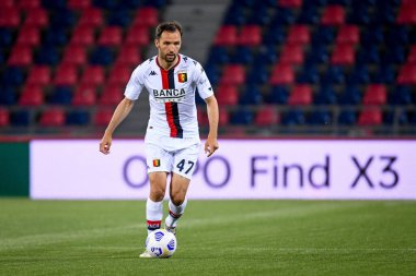 Milan Badelj (Ceneviz) İtalyan futbol takımı Serie A 'nın 2020 / 2021 sezonunda İtalya' nın Bologna kentinde bulunan Renato Dall & # 39; Ara stadyumunda oynanan aksiyon portresi - Fotoğraf: Ettore Griffoni