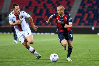 Rodrigo Palacio (Bologna) İtalyan futbolu Serie A maçında Edoardo Goldaniga 'ya (Genoa) karşı Renato Dall & # 39; Ara Stadyumu' nda Bologna FC 'ye karşı, 12 Mayıs 2021 - Fotoğraf: Ettore Griffoni
