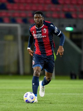 İtalya 'nın Bologna şehrindeki Renato Dall & # 39; Ara stadyumunda oynanan İtalya futbolu Serie A maçında Adama Soumaoro (Bologna) - 12 Mayıs 2021 - Fotoğraf: Ettore Griffoni