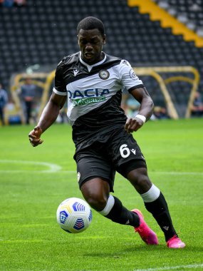 Jean-Victor Makengo (Udinese) İtalyan futbol takımı Serie A maçında Udinese Calcio UC Sampdoria 'ya karşı Friuli - Dacia Arena stadyumu, 16 Mayıs 2021 - Fotoğraf: Ettore Griffoni