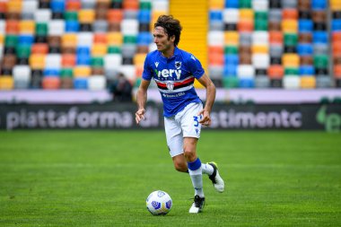 İtalyan futbolu Serie A maçında Tommaso Augello (Sampdoria) Udinese Calcio ile UC Sampdoria maçında Friuli - Dacia Arena Stadyumu, Udine, İtalya - 16 Mayıs 2021