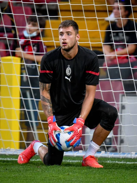 Retrato Alessandro Plizzari Milán Durante Calentamiento Durante Partido Amistoso Milan — Foto de Stock