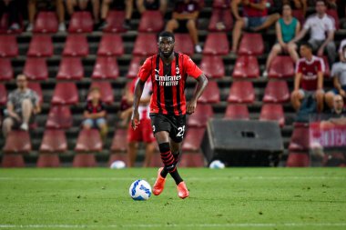 Fikayo Tomori (Milan), İtalya 'nın Trieste kentindeki Nereo Rocco Stadyumu' nda oynanan AC Milan-Panathinaikos FC maçında aksiyon portresi olarak çekilmiştir.