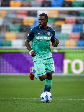 Udinese 'nin Jean-Victor Makengo portresi İtalyan futbolu serisi A maçında Udinese Calcio ile Venezia FC' nin Friuli - Dacia Arena stadyumu, Udine, İtalya 'da 27 Ağustos 2021 - Fotoğraf: Ettore Griffoni