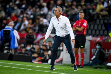 Udinese 'nin teknik direktörü Luca Gotti, İtalya' nın Udinese Calcio-Venezia FC maçında Udine-Dacia Arena Stadyumu 'nda 27 Ağustos 2021' de jest yaptı.