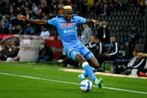 Victor Osimhen (Napoli) İtalya futbol takımı Serie A maçında Udinese Calcio ile SSC Napoli arasında Udine, İtalya 'da Dacia Arena Stadyumu' nda oynanan maçta, 20 Eylül 2021 - Fotoğraf: Ettore Griffoni