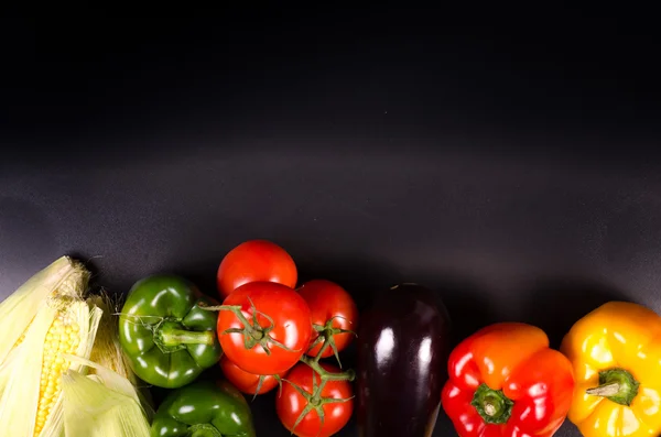 Legumes frescos, fundo de outono. Quadro alimentar saudável . — Fotografia de Stock