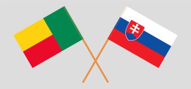 Benin ve Slovakya 'nın çapraz bayrakları
