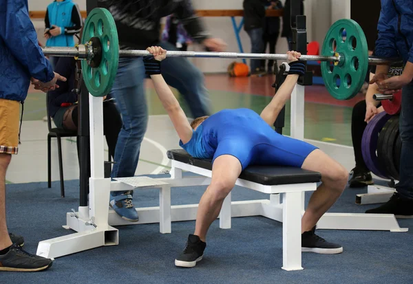 Wettkämpfe im Powerlifting — Stockfoto