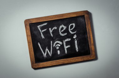 Ücretsiz Wi-Fi işareti. Ahşap çerçeve.