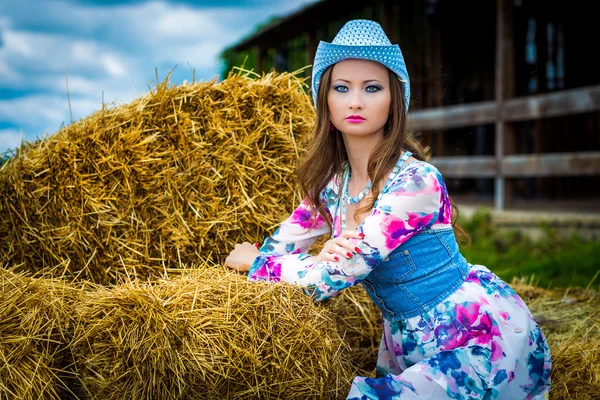 Chica rancho del salvaje oeste — Foto de Stock