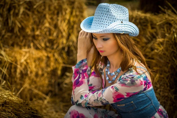 Wildwest-Ranch-Mädchen — Stockfoto