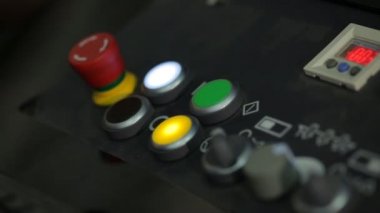 Enjeksiyon Makinesi Plastik ürünler üretimi için