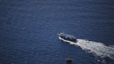 Ege Denizi'nde doğa Yunanistan'da küçük bir tekne