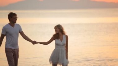 Ege Denizi kıyı yürüyüş güzel Çift